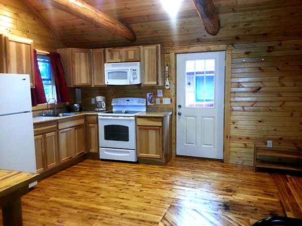 Cabin 6 (Birch) Kitchen.